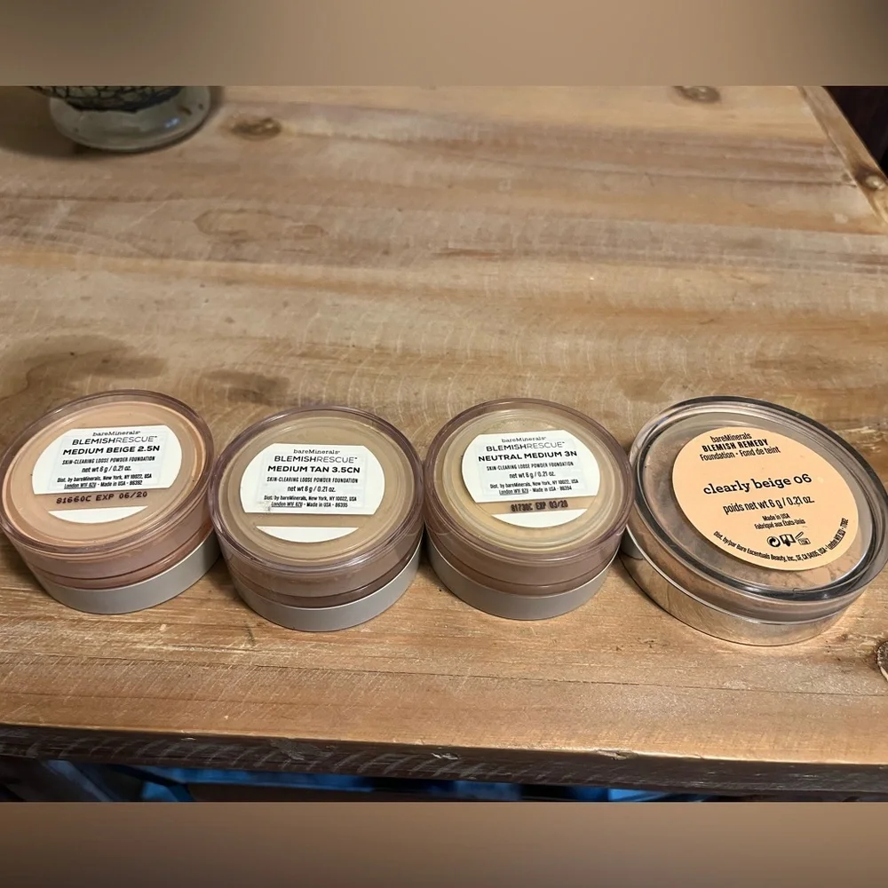 BareMinerals Blemish Rescue/Remedy - Picture 7 of 12